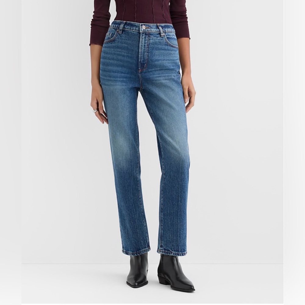 LOFT Curvy Straight Petite Jeans